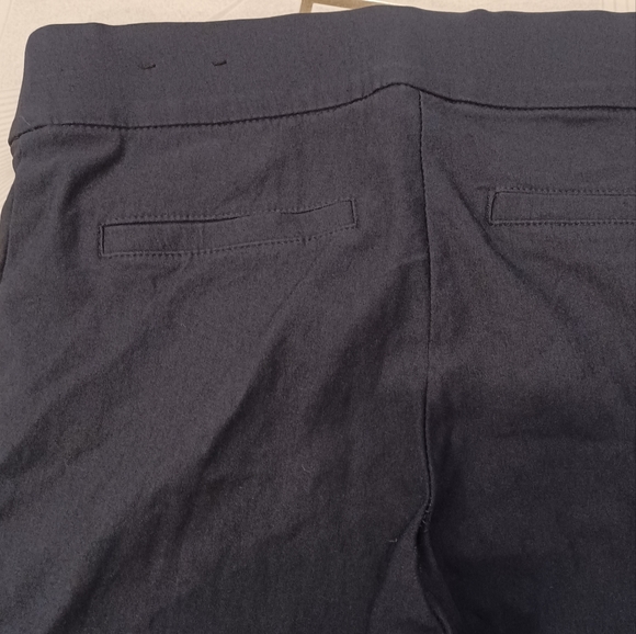 4/$40 Navy Pull-on Pants - Size S - Picture 5 of 6
